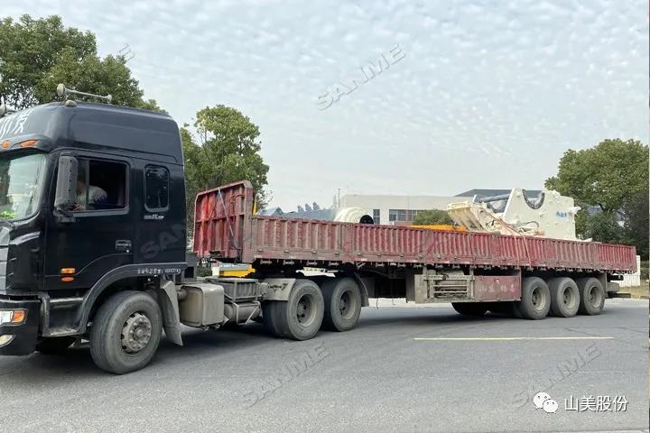 临近春节发货忙|上海pp电子股份大批高性能装备奔赴用户现场